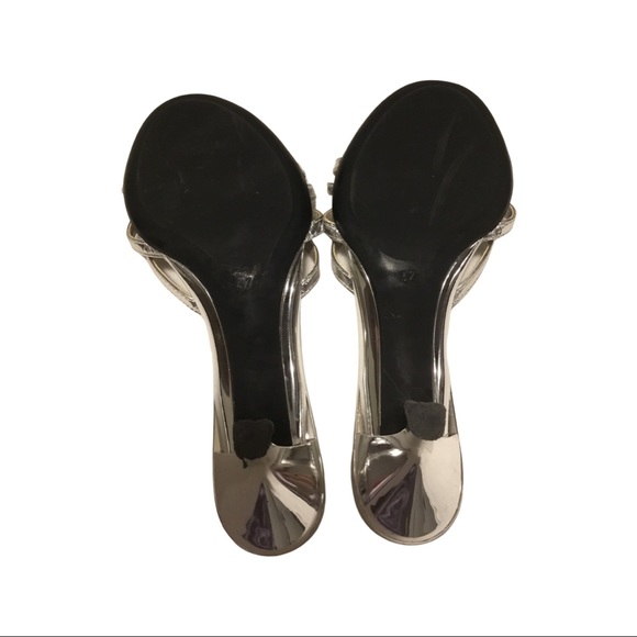 Valleverde Moda Comoda Italian Kitten Heels - Picture 5 of 7